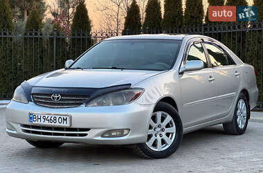 Седан Toyota Camry 2004 в Одессе