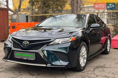 Toyota Camry 2017