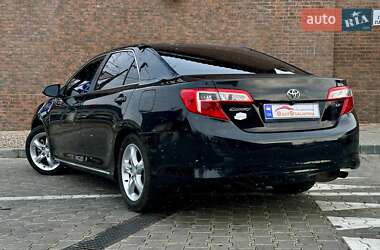 Седан Toyota Camry 2012 в Одессе