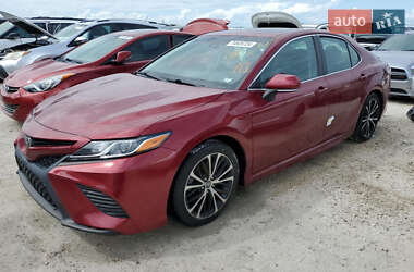 Toyota Camry 2018