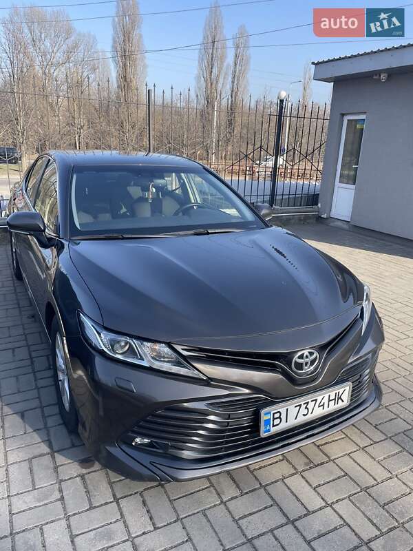 Toyota Camry 2018