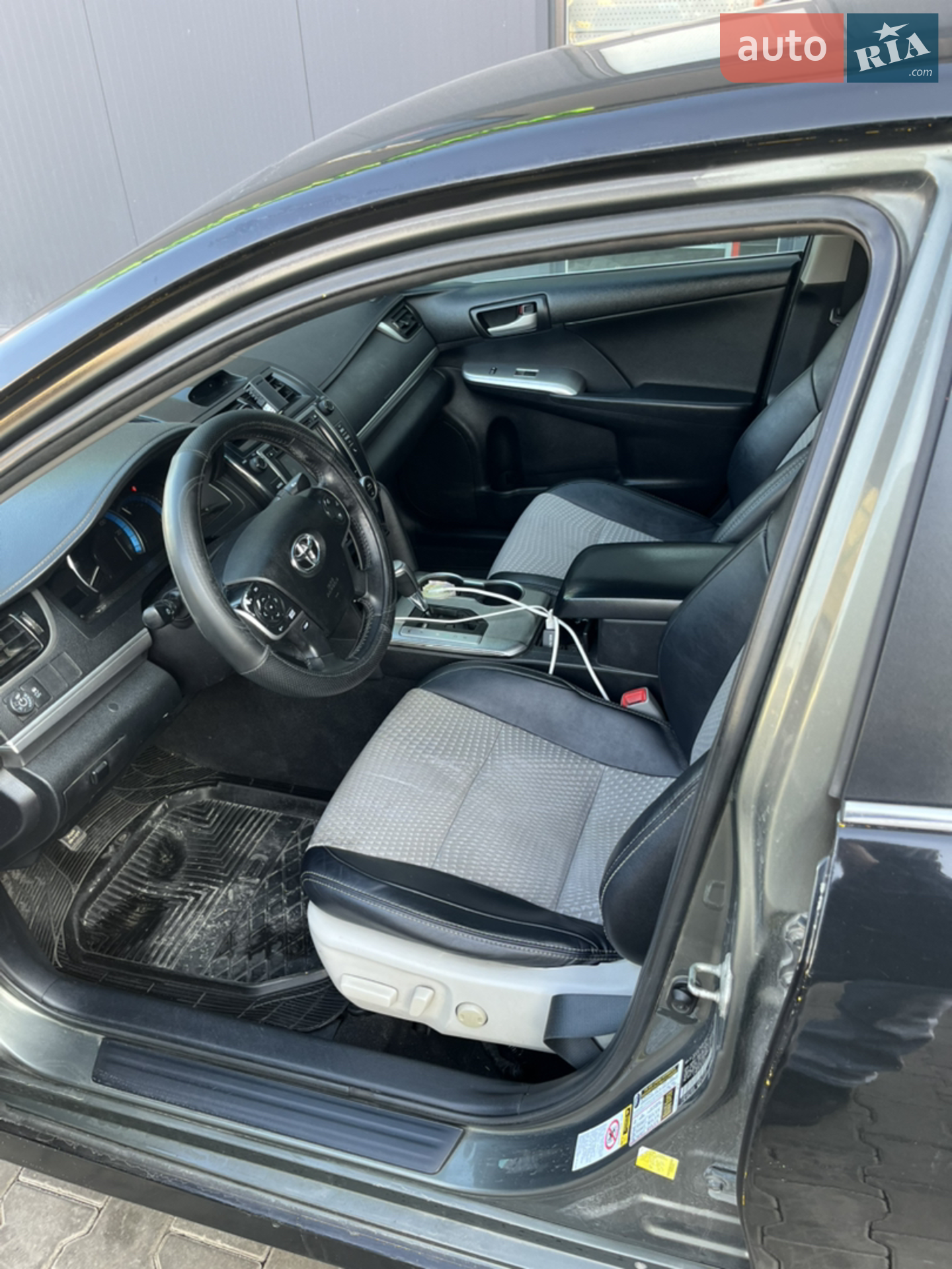 2014 Toyota Camry - мініатюра 6