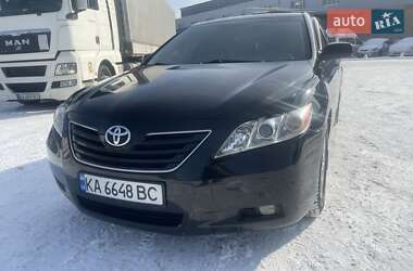 Седан Toyota Camry 2006 в Києві