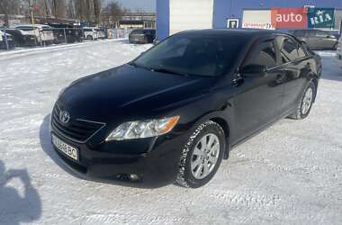 Седан Toyota Camry 2006 в Києві