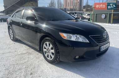 Седан Toyota Camry 2006 в Києві