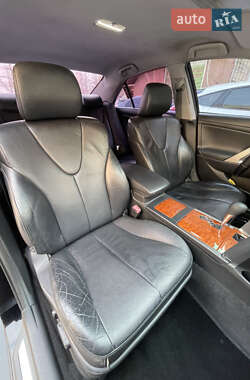 Седан Toyota Camry 2009 в Сумах