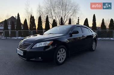 Седан Toyota Camry 2008 в Смілі