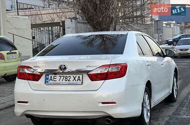 Седан Toyota Camry 2012 в 