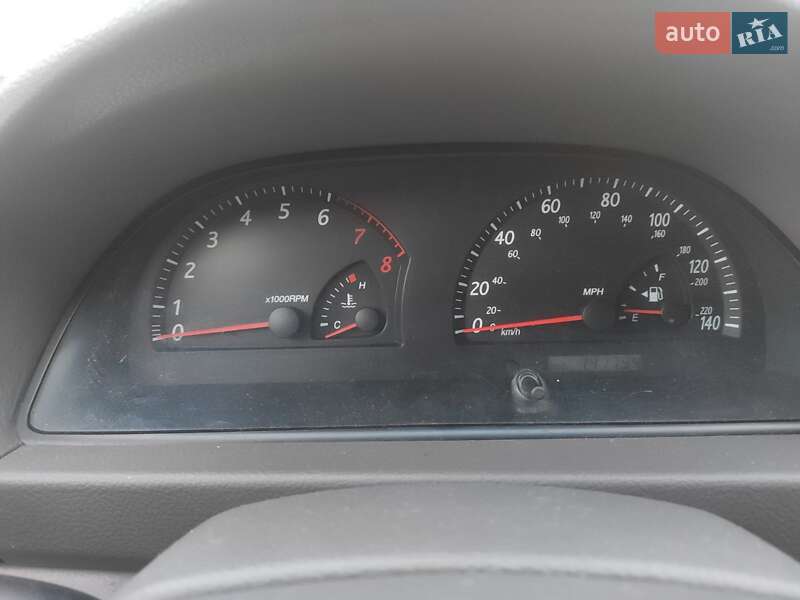 Седан Toyota Camry 2004 в Днепре фото 13 Седан Toyota Camry 2004 в Днепре