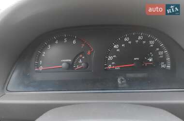 Седан Toyota Camry 2004 в 