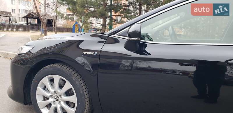 Седан Toyota Camry 2019 в Вінниці