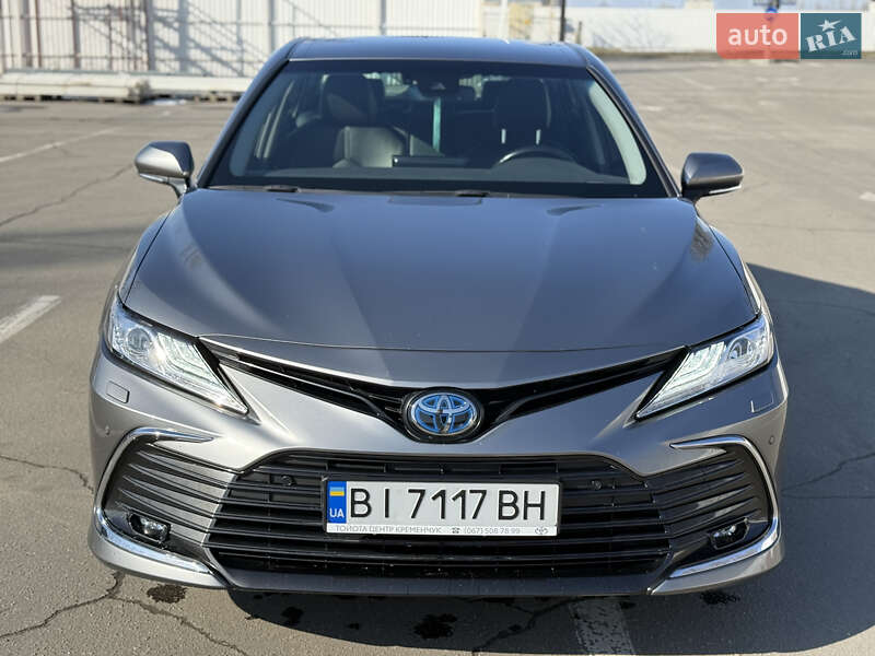Седан Toyota Camry 2021 в Кременчуці