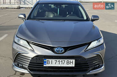 Седан Toyota Camry 2021 в Кременчуге