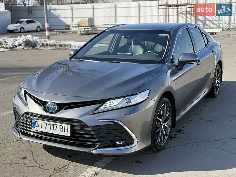 Седан Toyota Camry 2021 в Кременчуці