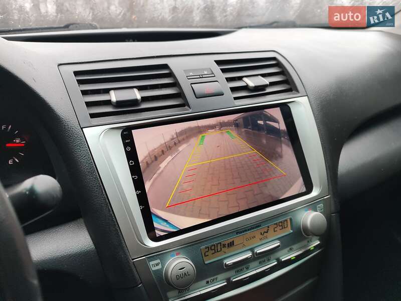Седан Toyota Camry 2008 в Желтых Водах
