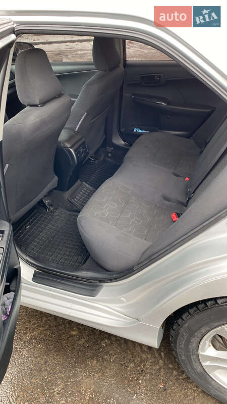 Седан Toyota Camry 2013 в Новой Водолаге