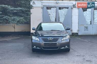 Седан Toyota Camry 2007 в Жовтих Водах