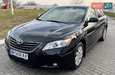 Седан Toyota Camry 2006 в 