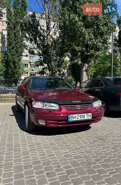 Седан Toyota Camry 1997 в Одессе