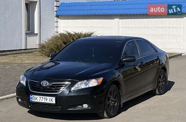 Седан Toyota Camry 2006 в Радивилове