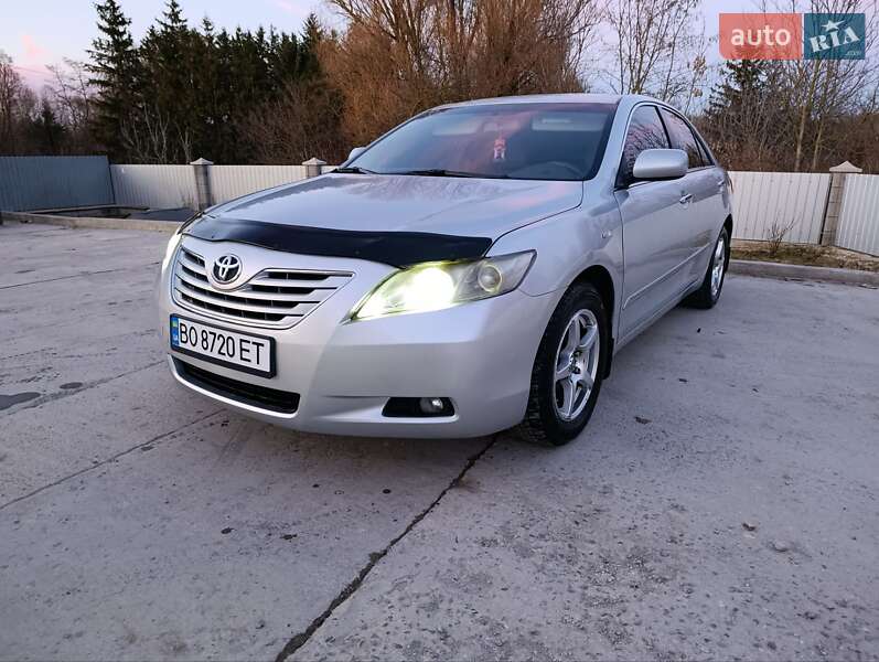 Седан Toyota Camry 2008 в 