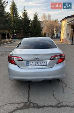 Toyota Camry 2014
