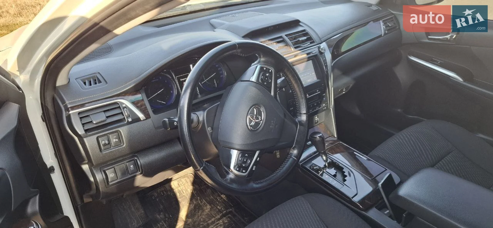 2015 Toyota Camry - мініатюра 17