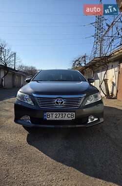 Toyota Camry 2013