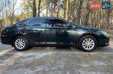 Седан Toyota Camry 2016 в 