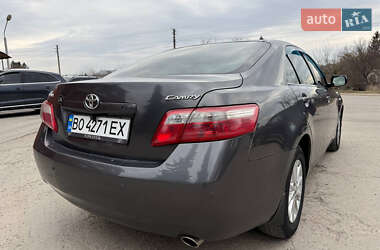 Седан Toyota Camry 2007 в 