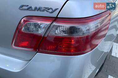 Седан Toyota Camry 2006 в 