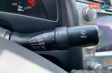 Седан Toyota Camry 2006 в 