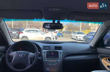 Седан Toyota Camry 2006 в 