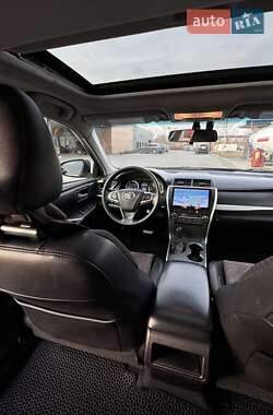 Седан Toyota Camry 2014 в 