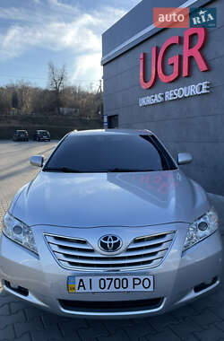 Седан Toyota Camry 2008 в Киеве