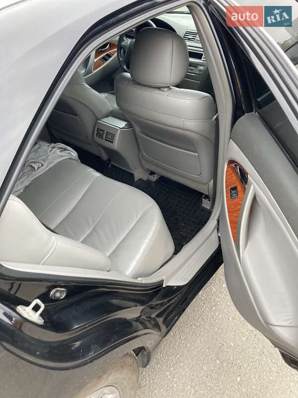 Седан Toyota Camry 2011 в Дніпрі