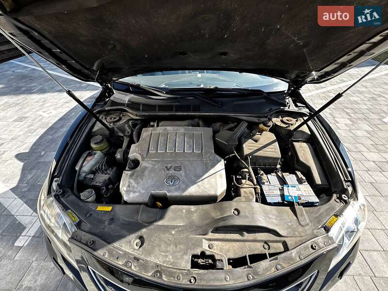 Седан Toyota Camry 2006 в Киеве