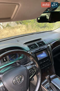 Седан Toyota Camry 2016 в 