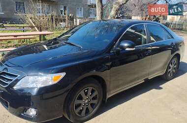 Седан Toyota Camry 2009 в 