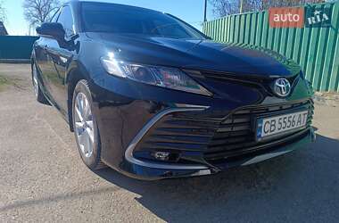 Седан Toyota Camry 2023 в Чернигове