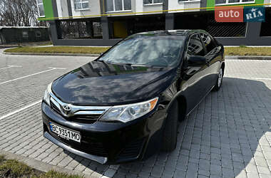 Toyota Camry 2013