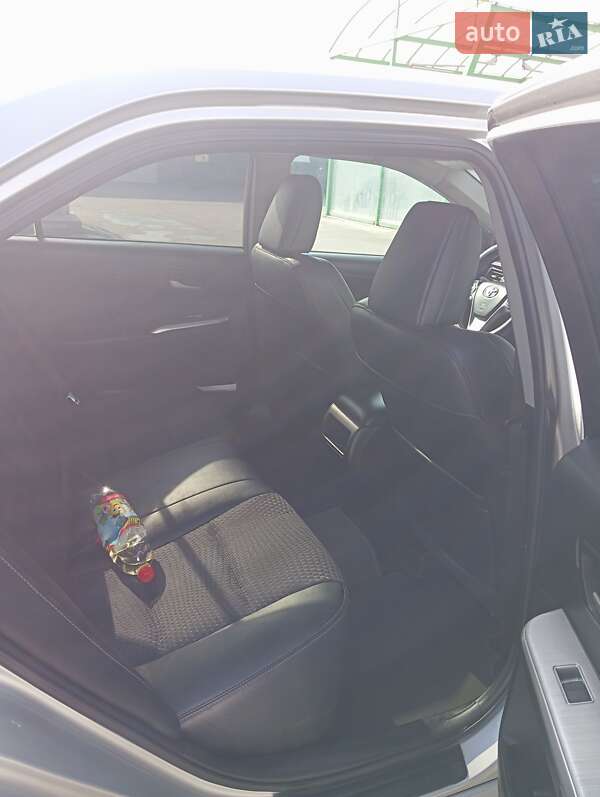 Седан Toyota Camry 2013 в Богуславі