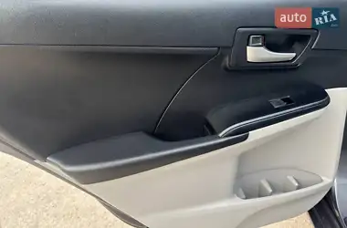 Toyota Camry 2014