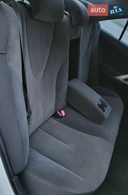 Седан Toyota Camry 2007 в Жовтих Водах