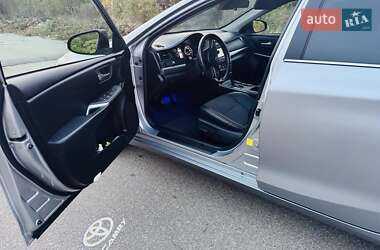 Седан Toyota Camry 2014 в 