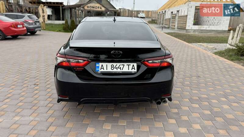 Седан Toyota Camry 2022 в Белой Церкви