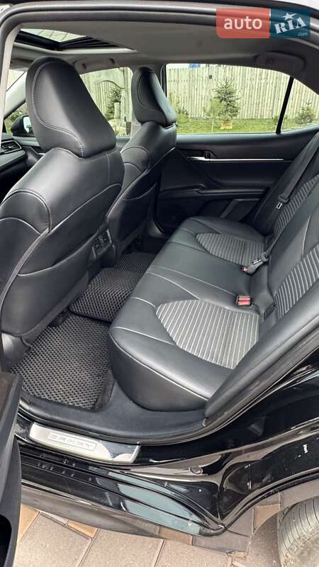 Седан Toyota Camry 2022 в Белой Церкви