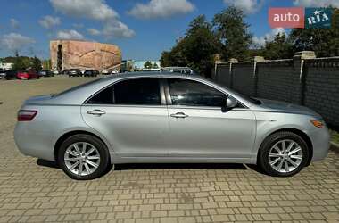 Седан Toyota Camry 2007 в 