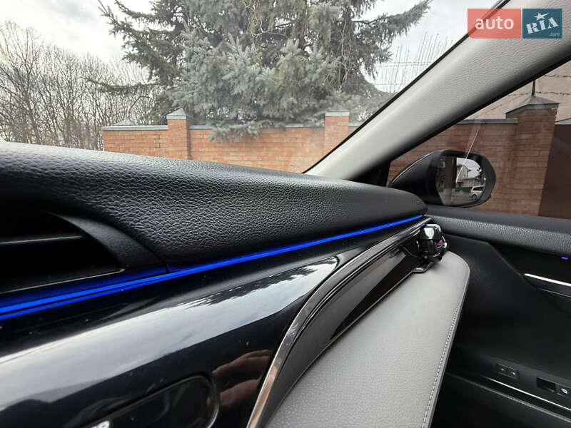 Седан Toyota Camry 2018 в Вінниці