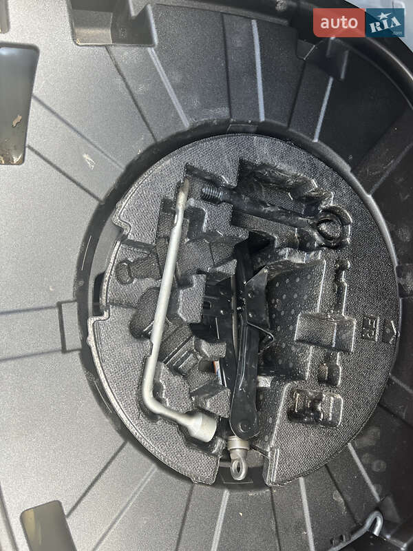 Седан Toyota Camry 2019 в Одессе